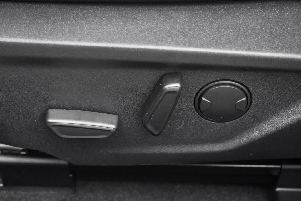 Ford Focus wagon 1.0 ecoboost hybrid st line x | climate control | adaptiev