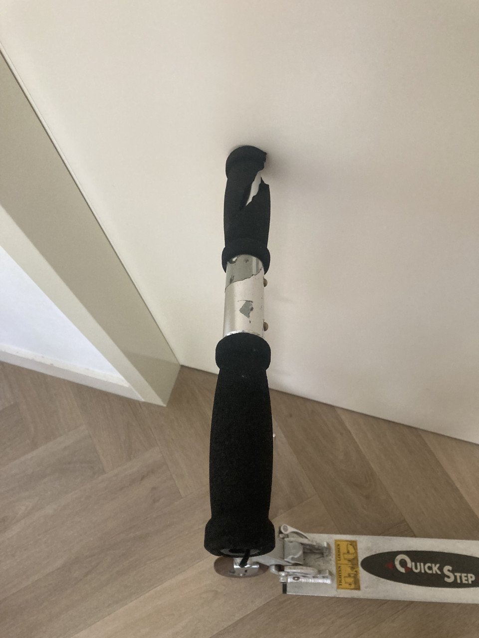 Step grijs metaal stuntstep