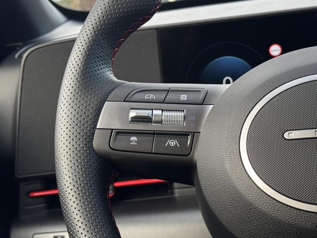 Hyundai Kona electric n line business 64.8 kwh