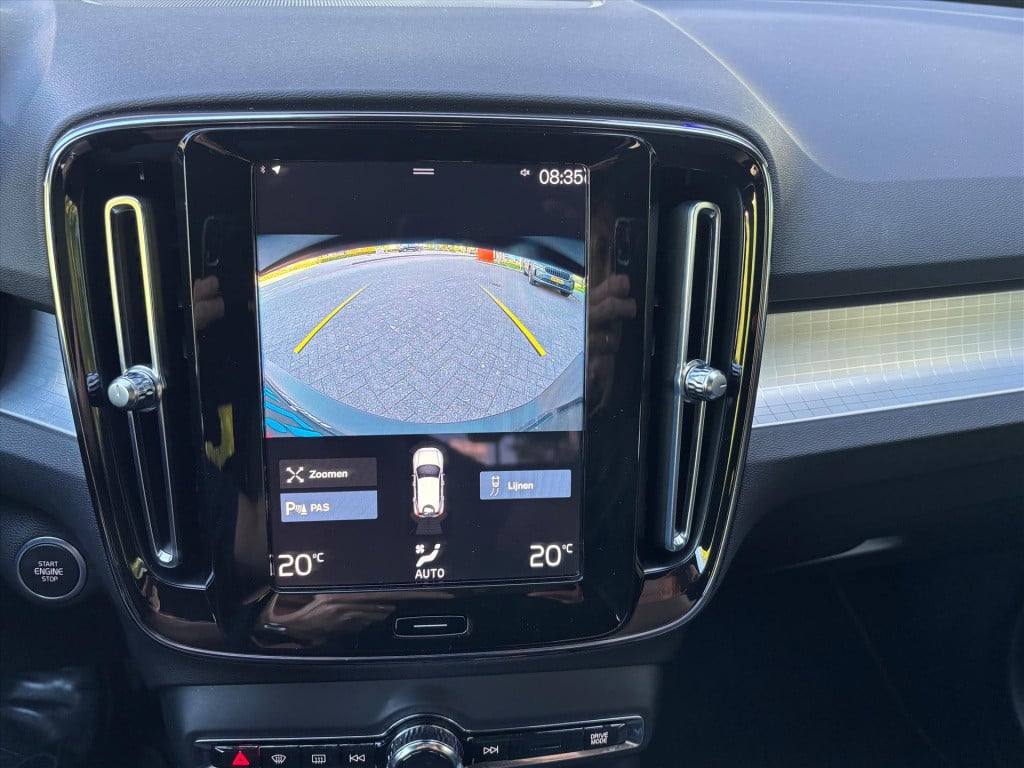 Volvo XC40 t4 plug-in hybrid 211pk aut core bright 20lm velgen| carplay|rij