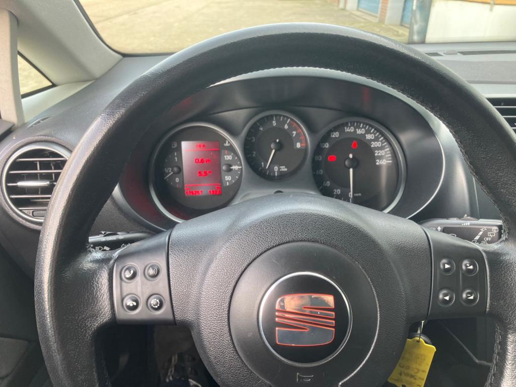 Seat Leon 1.4 tsi 25 edition i