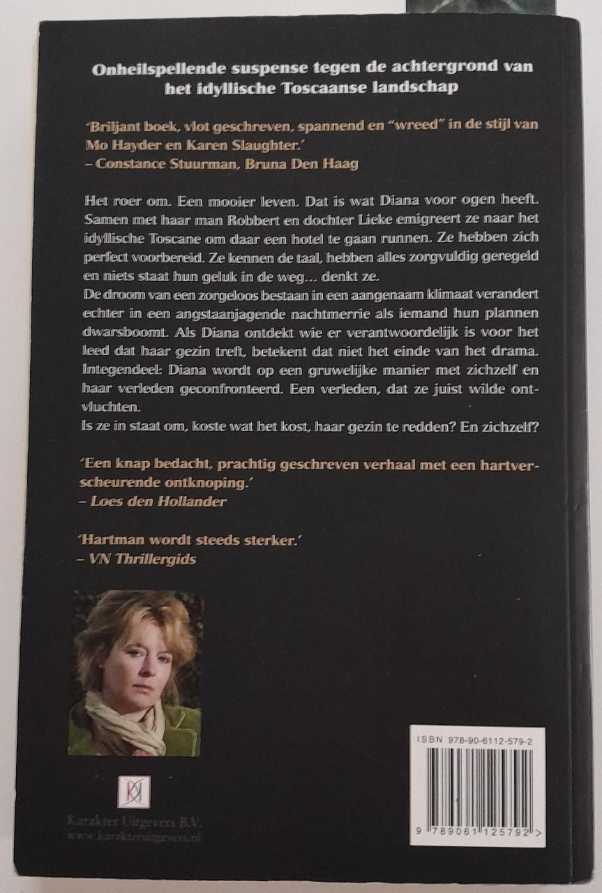 Corine Hartman  - In vreemde handen.