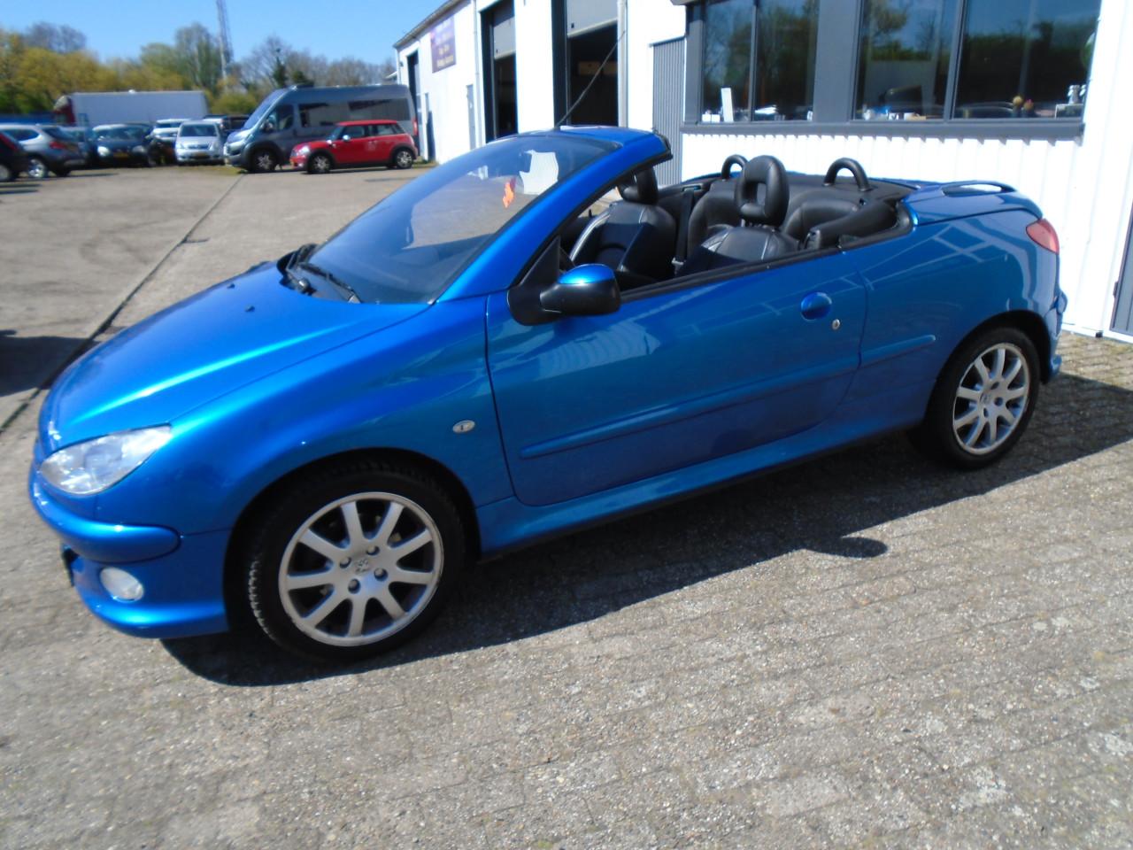 Peugeot 206 CC  LEER/ AIRCO/ AUTOMAAT