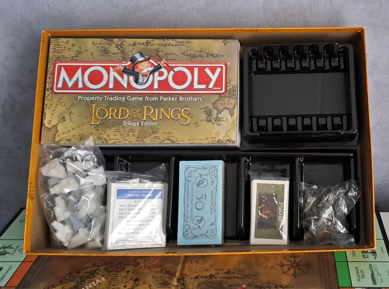 Monopoly, The lord of the Ring: Trilogy edition