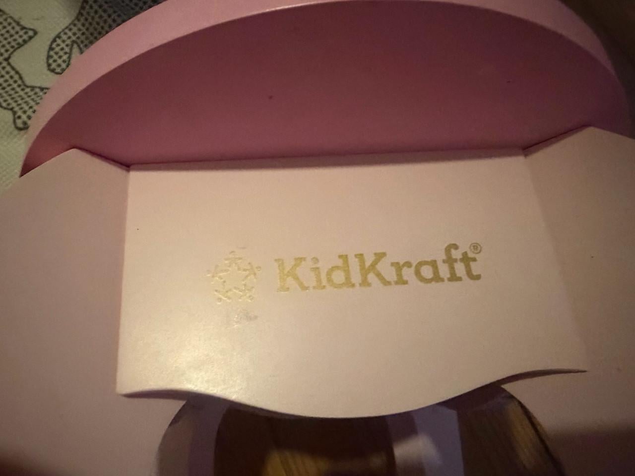 KidKraft roze kaptafel met krukje