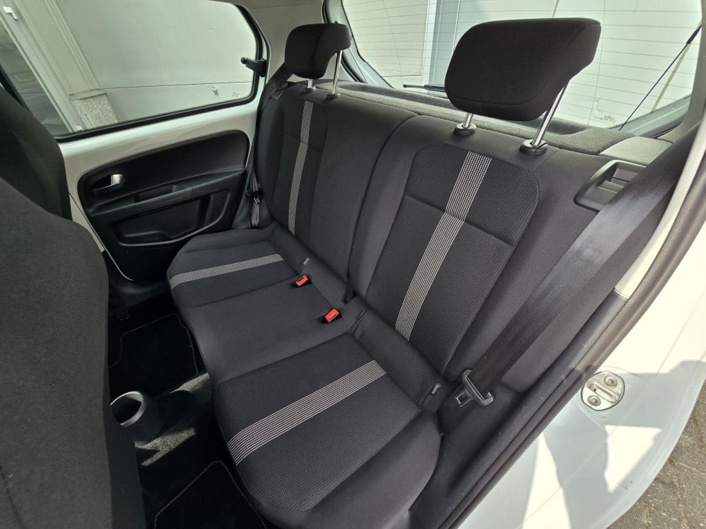 Volkswagen UP! 1.0 bmt high up!