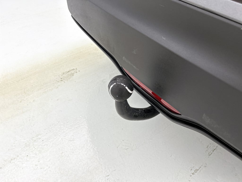 Toyota C-hr 1.8 hybrid style | trekhaak |