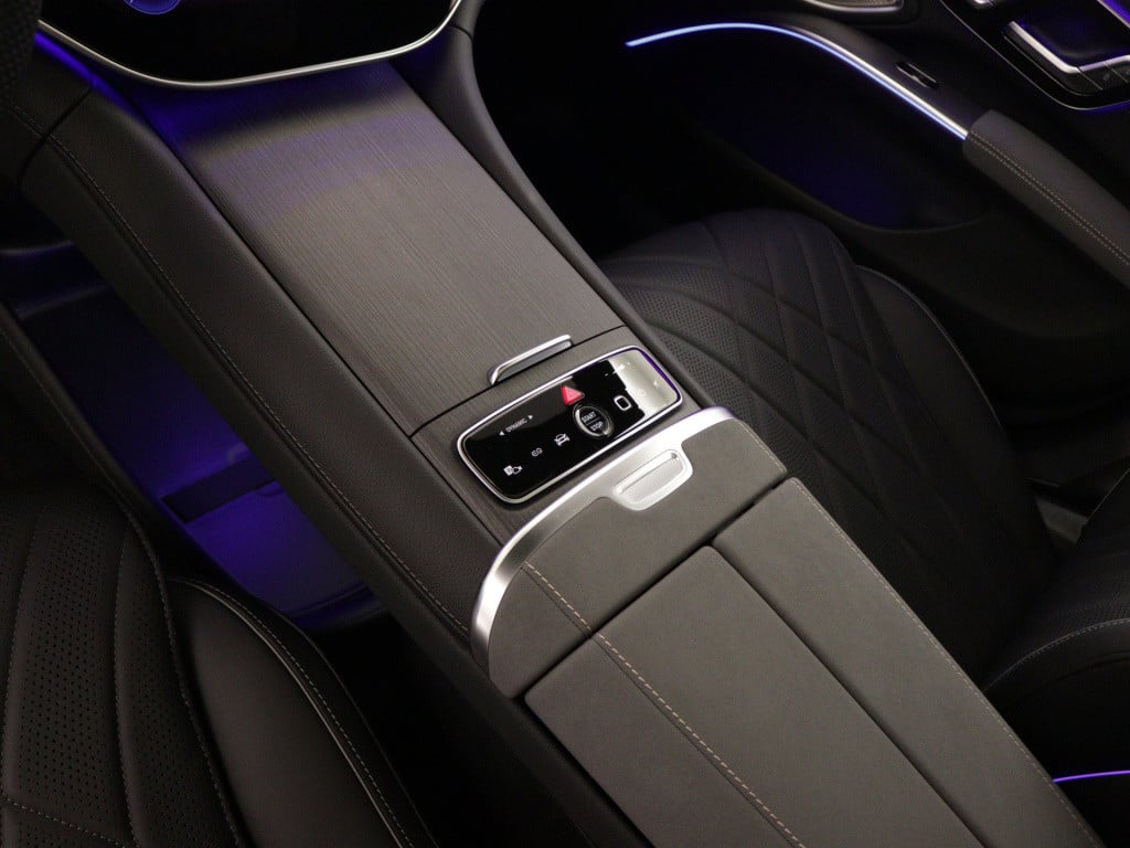 Mercedes-Benz Eqs 450 4matic amg line 108 kwh | achterasbesturing tot 10° |