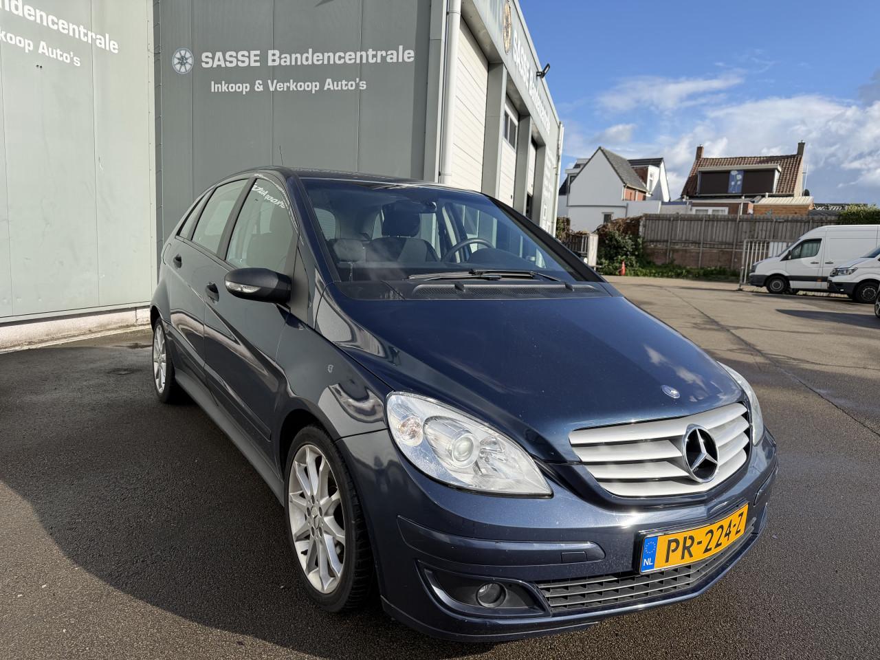Mercedes B-Klasse 150 Bouwjaar 2006 AUTOMAAT ! ! !