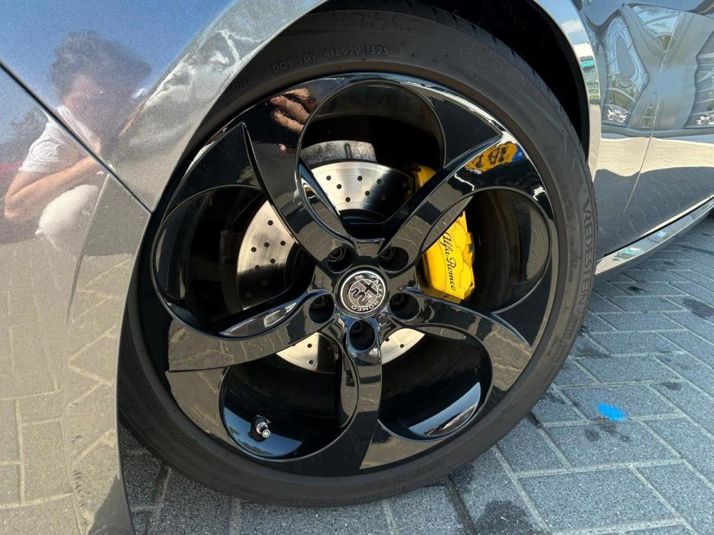 Alfa Romeo Giulia * veloce pack * stoel + stuur verwarming* 100% onderhoude