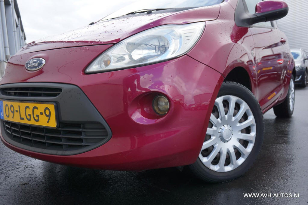 Ford KA 1.2 titanium