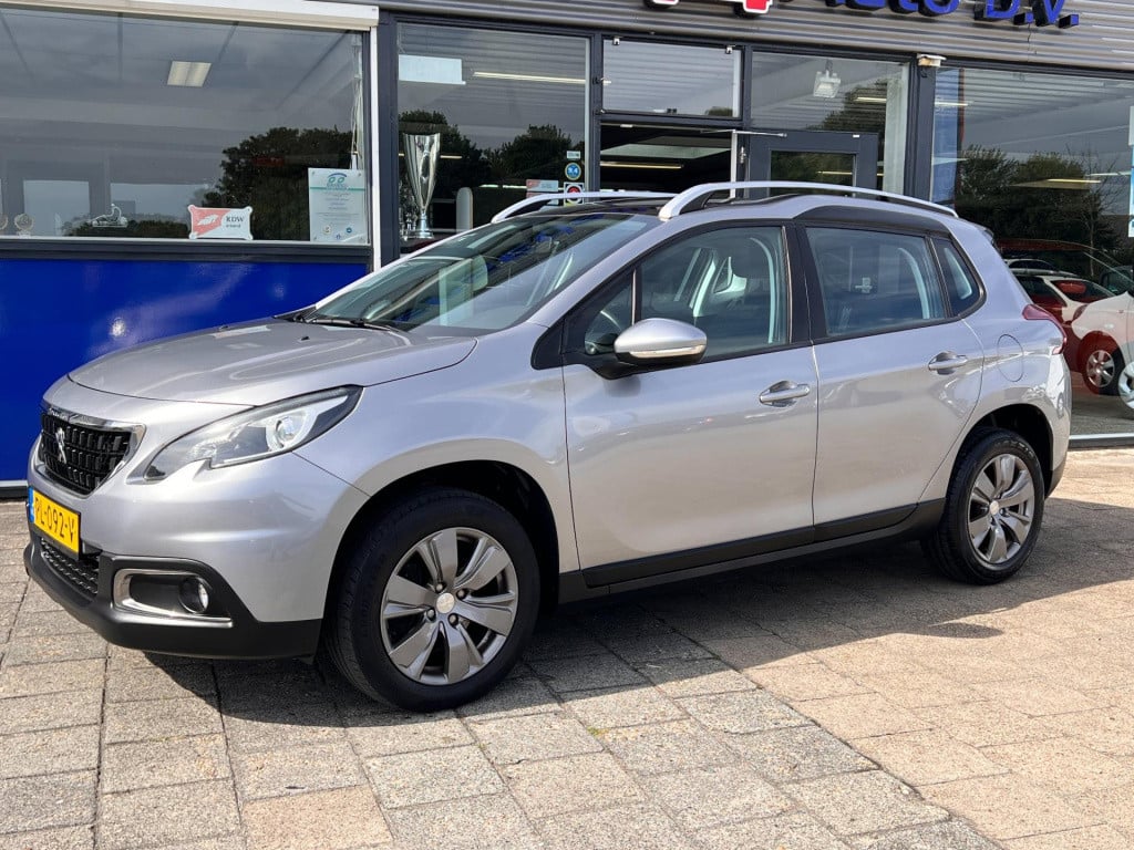 Peugeot 2008 1.2 puretech blue lion