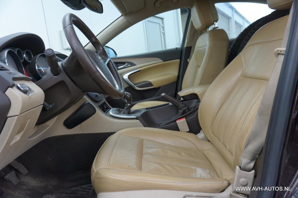 Opel Insignia 1.4 turbo lpg business+