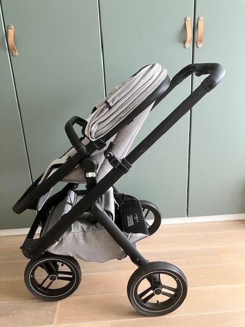 Kinderwagen/wandelwagen merk Dubatti