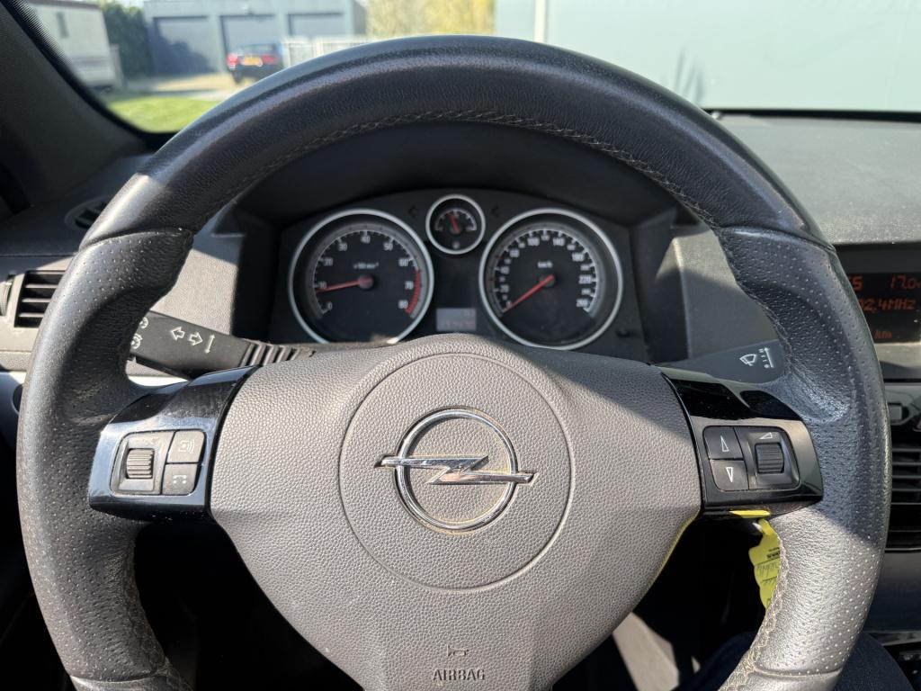 Opel Astra twintop 1.8 cosmo cabriolet