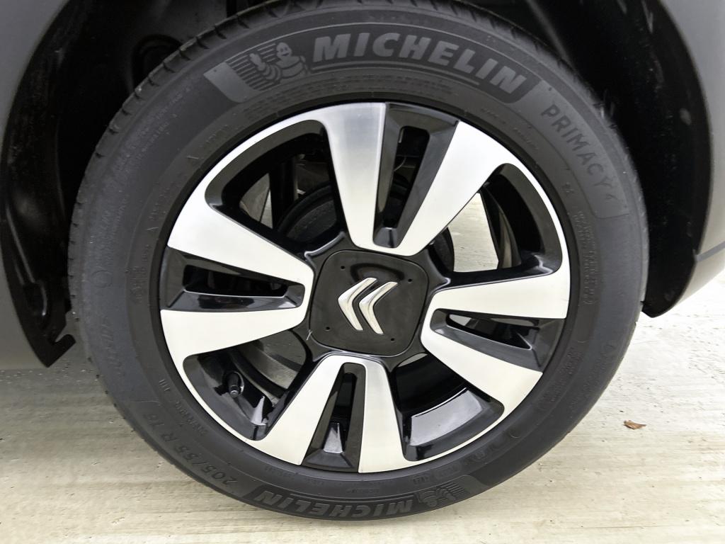 Citroen C3 82 pk c-series | navigatie | parkeersensoren |