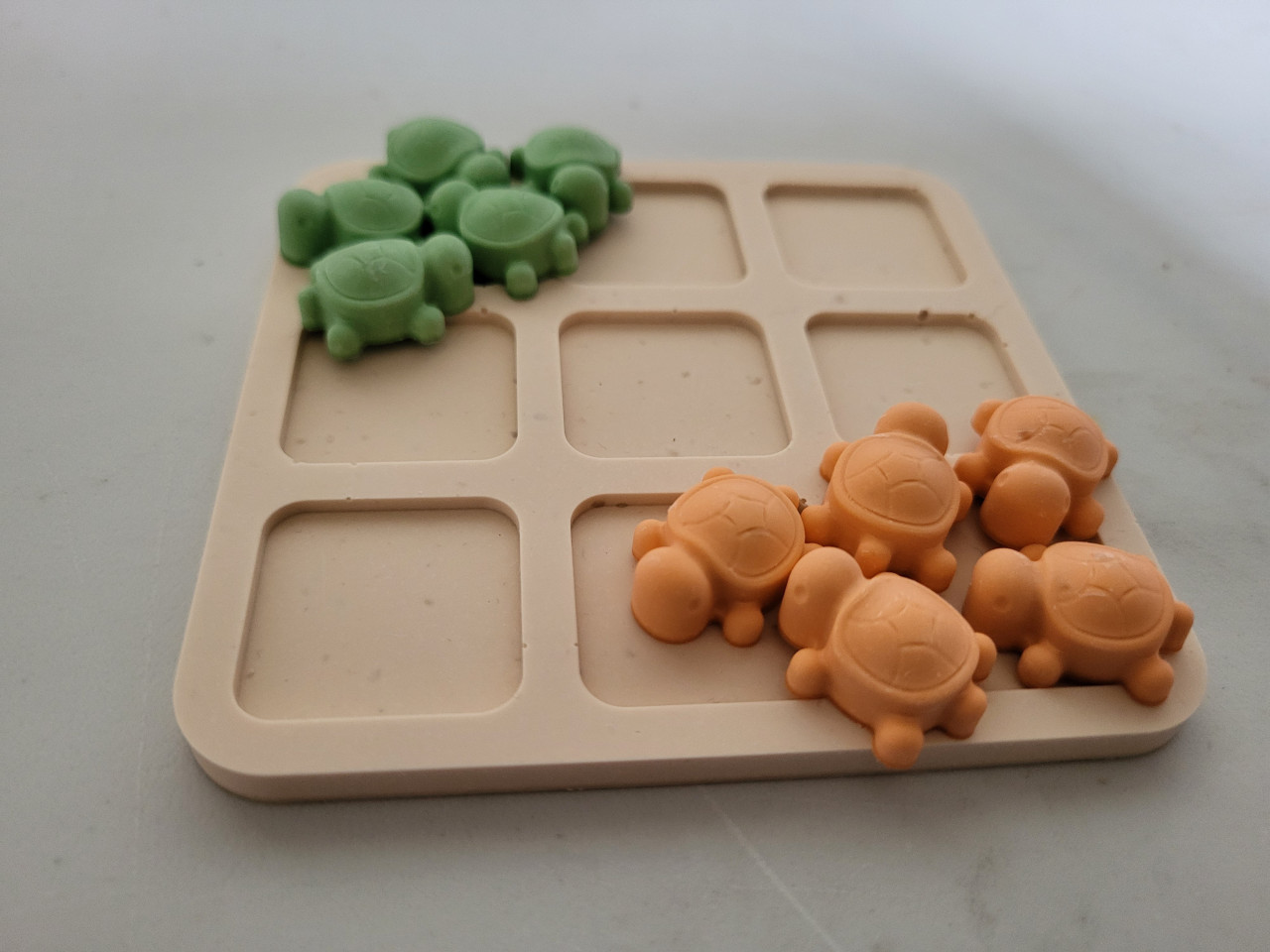 Tic tac toe met schildpadjes